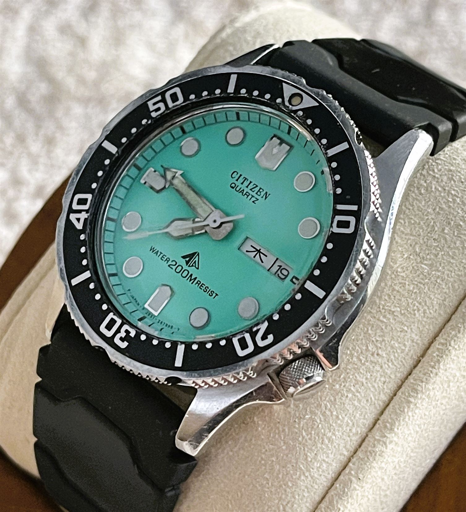 Citizen clearance quartz diver